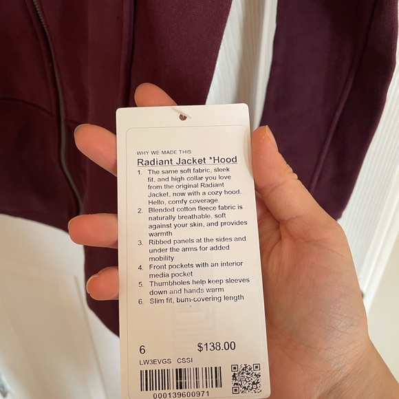 Lululemon woman’s hoodie - Picture 2 of 3